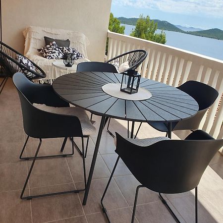Lavender Apartments Драге Номер фото